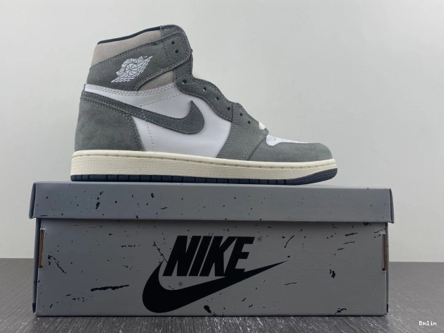 Bmlin Shoes 1 Black DZ5485-051 Jordan High Retro OG Washed 0724